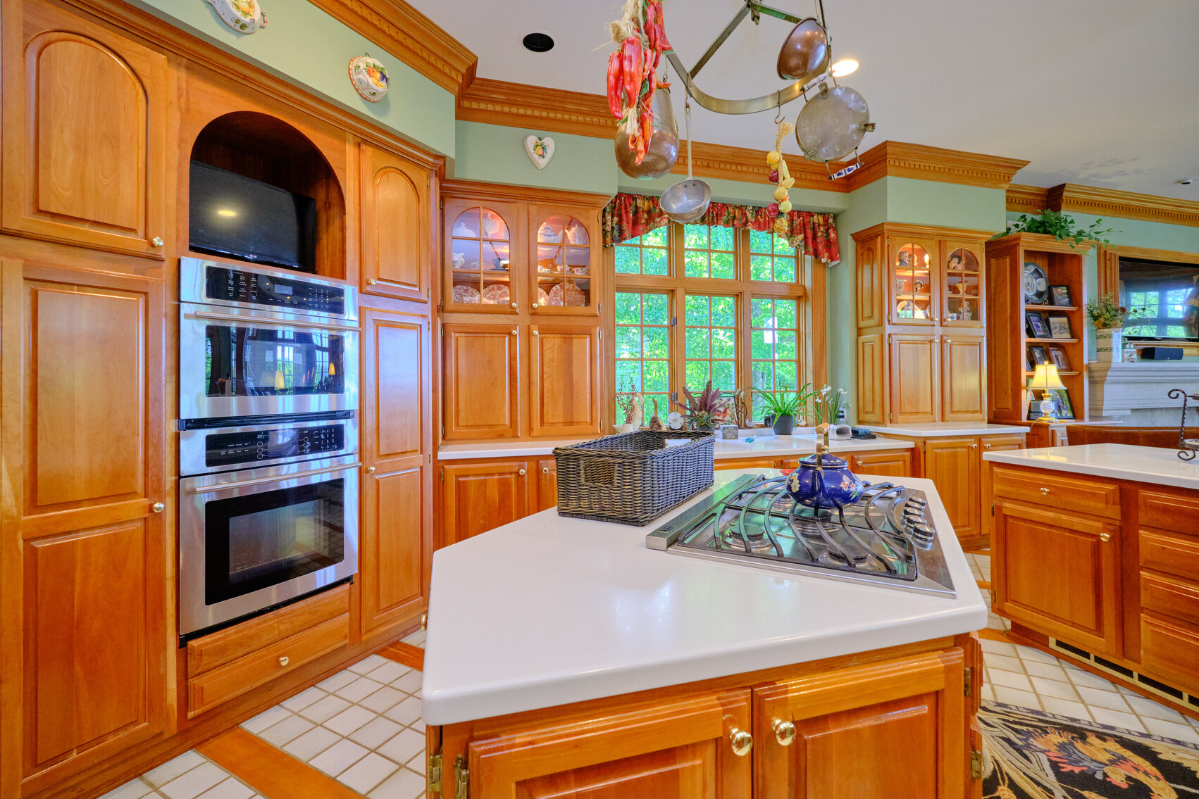 Image for SOLD $1,320,000 - Luxurious 8,000 sqft Home on 13 Acres in Quarry Ridge