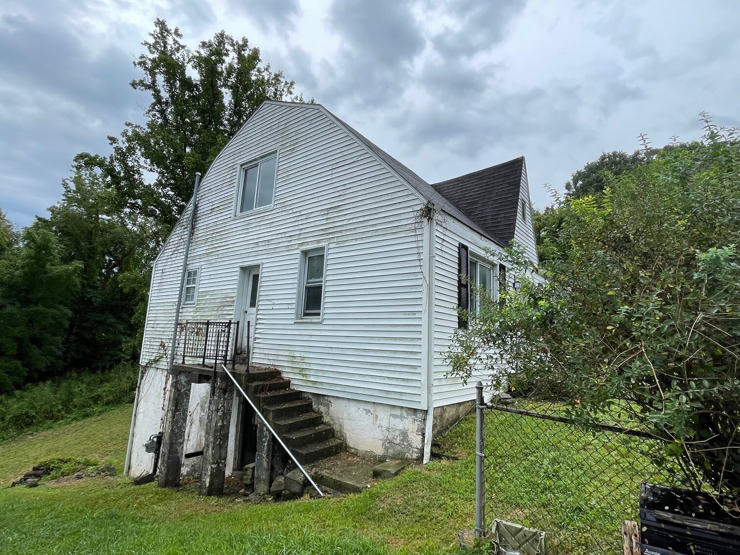 Image for SOLD $22,000 - 3 Bedroom on a Double Lot in South Charleston