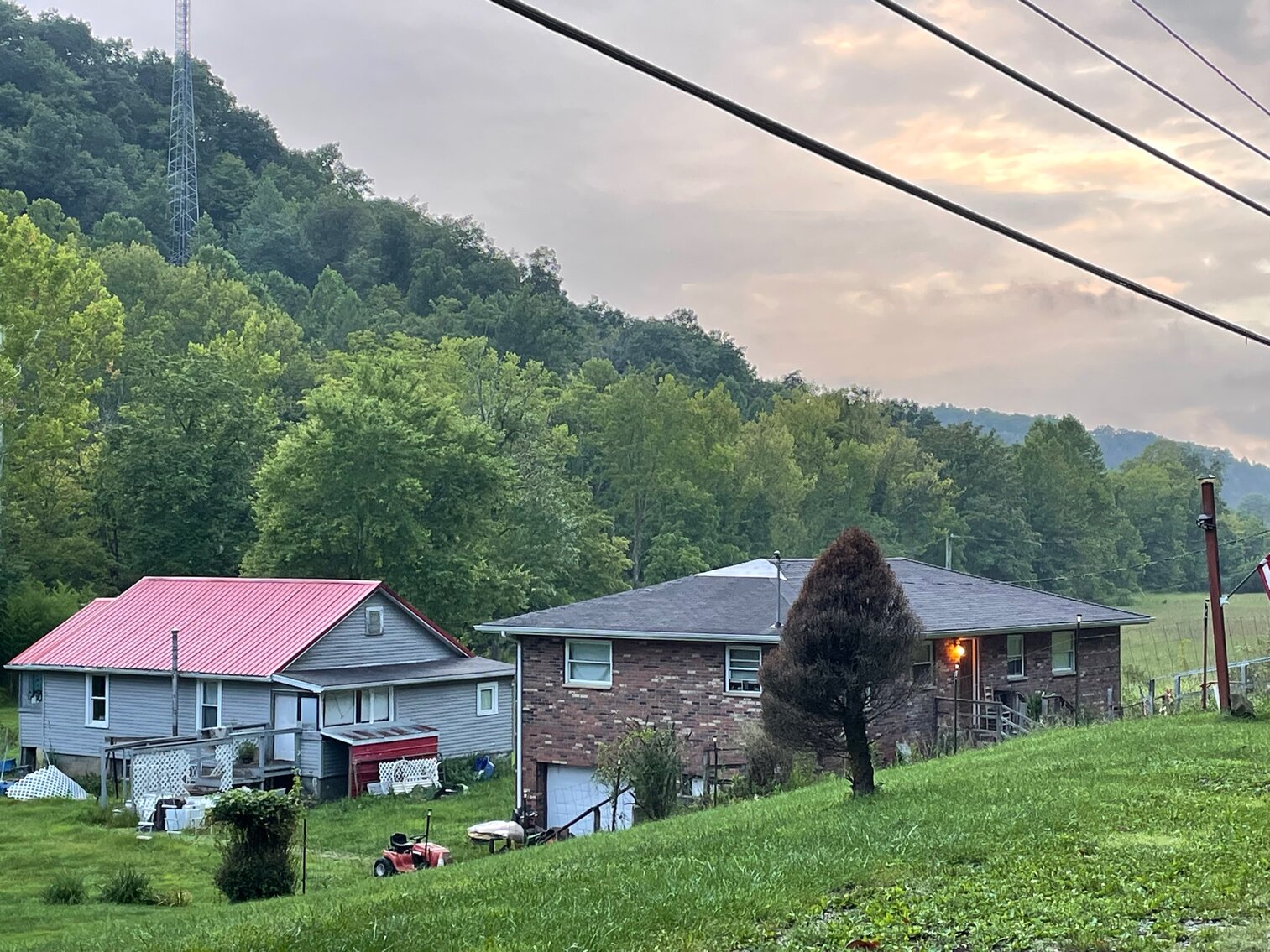 Image for SOLD $83,600 - Two Homes in Hurricane Sold for One Bid