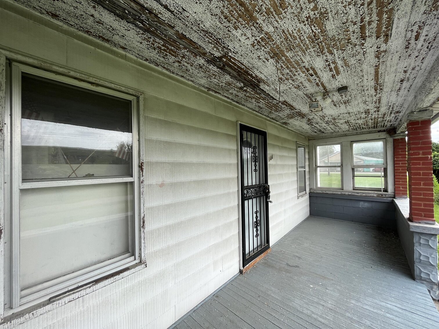 Image for SOLD $41,800 - 3 Bedroom on a Double Lot Selling to the Highest Bidder