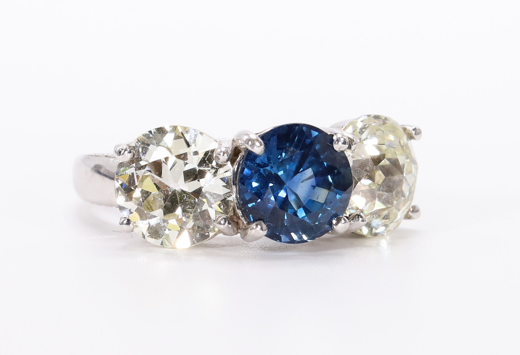 Image for Fine Jewelry and Silver | Fine Art: Day 1 | September 12, 2023 at 10:00 AM