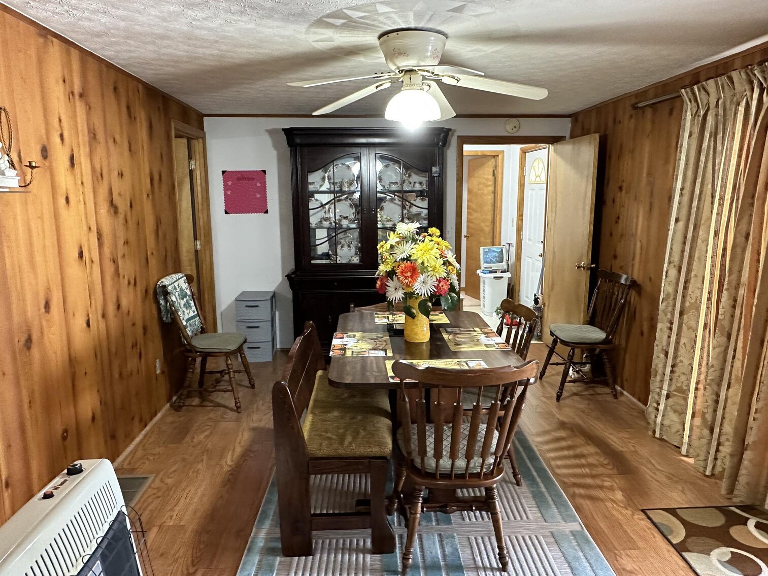 Image for SOLD $165,000 - Clean, Move-in Ready 4 Bedroom Home