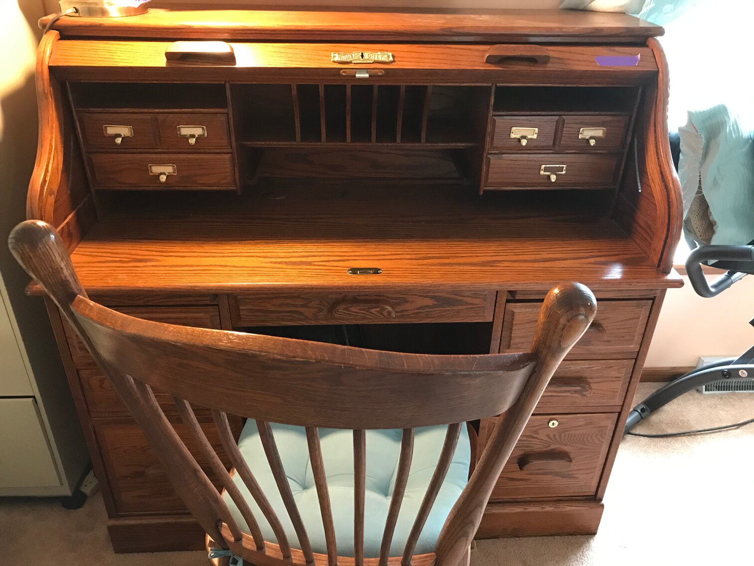 Image for Belaire, OH – Complete Household Auction: Kubota G2000 Mower, Lawn Care Items, Tools, Household Items, Antiques & Collectibles