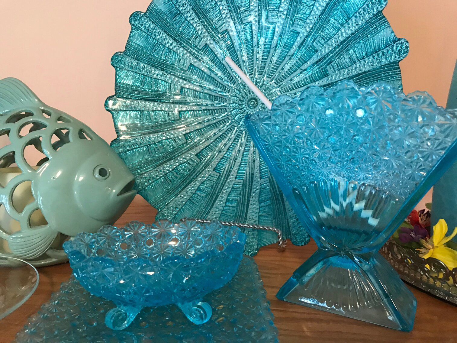 Image for Belaire, OH – Complete Household Auction: Kubota G2000 Mower, Lawn Care Items, Tools, Household Items, Antiques & Collectibles