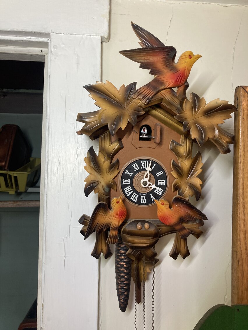 Image for Mather, PA – Antiques & Collectibles, Glassware, China, Kitchen Items, Sterling Jewelry, Lawn & Garden Items