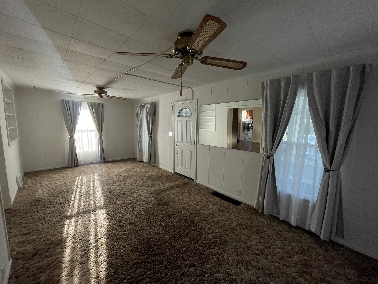 Image for MINIMUM BID AUCTION $69,000! 5322 W Bancroft St