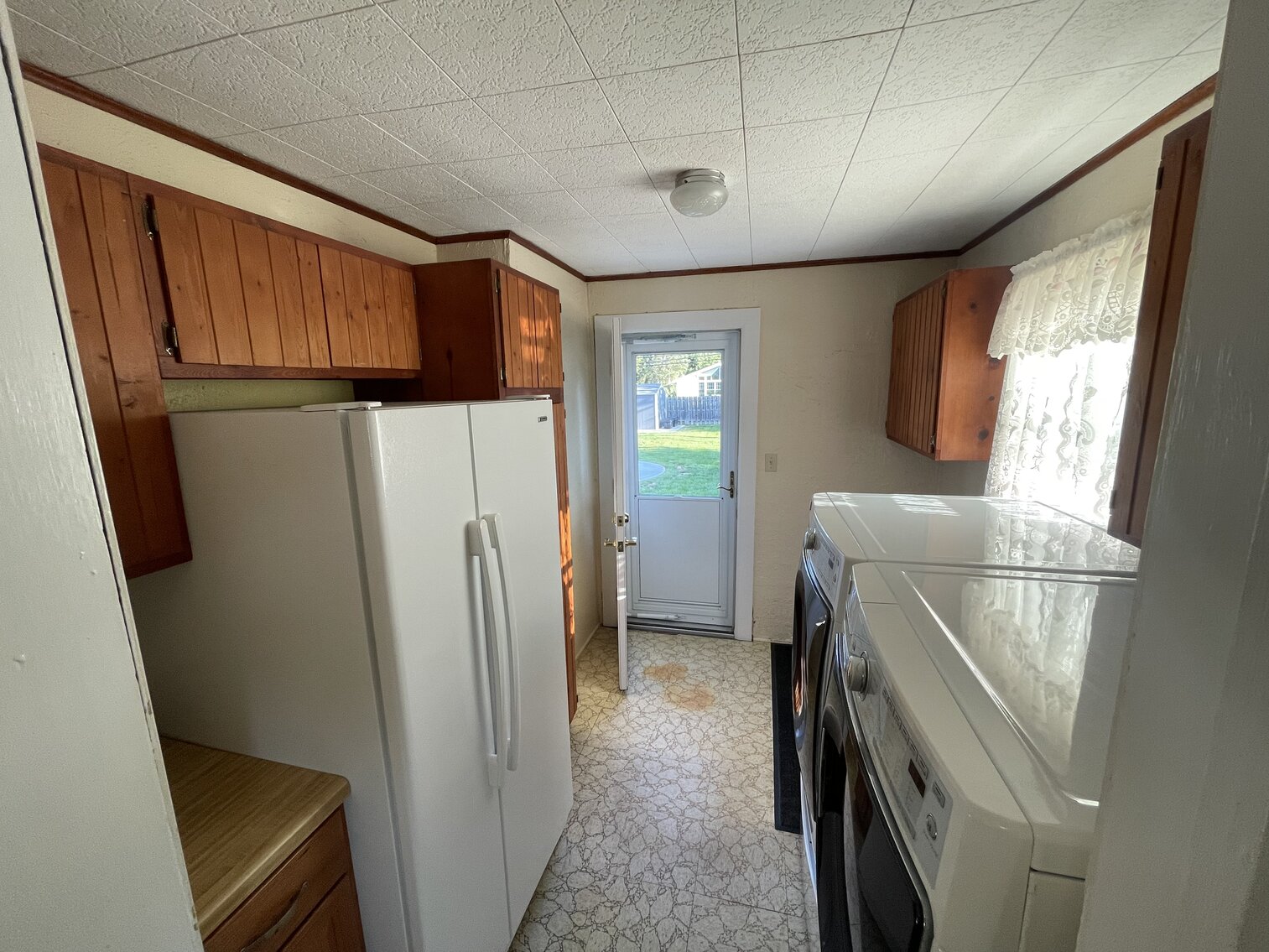 Image for MINIMUM BID AUCTION $69,000! 5322 W Bancroft St