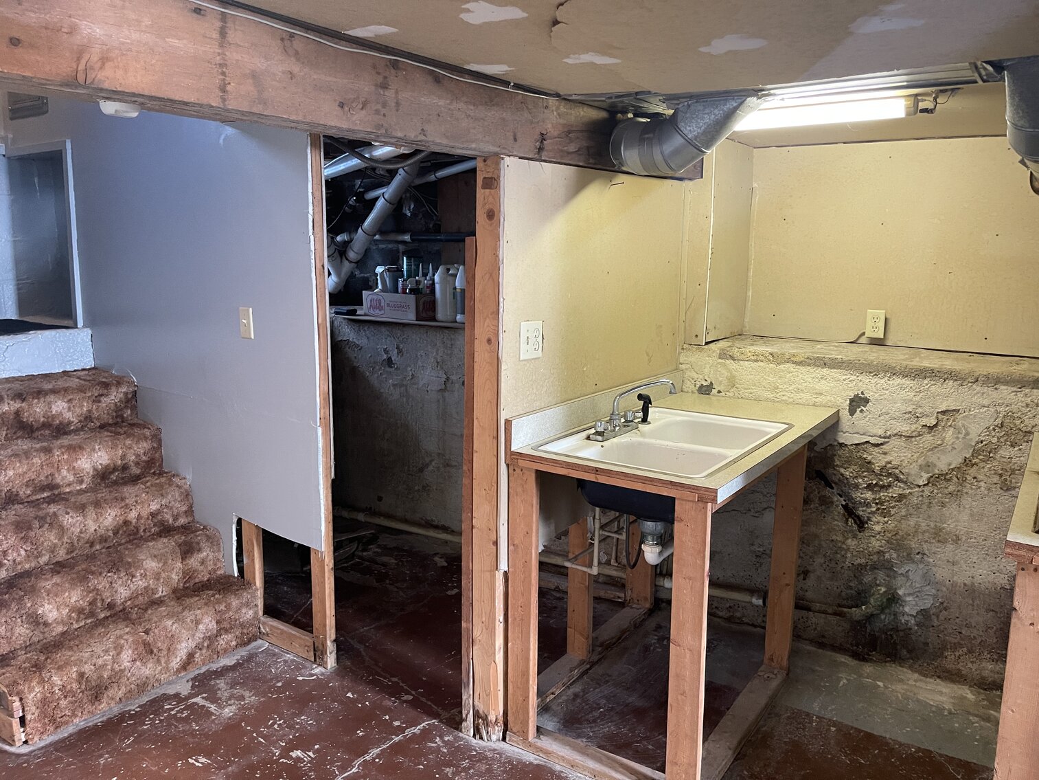 Image for MINIMUM BID AUCTION $69,000! 5322 W Bancroft St