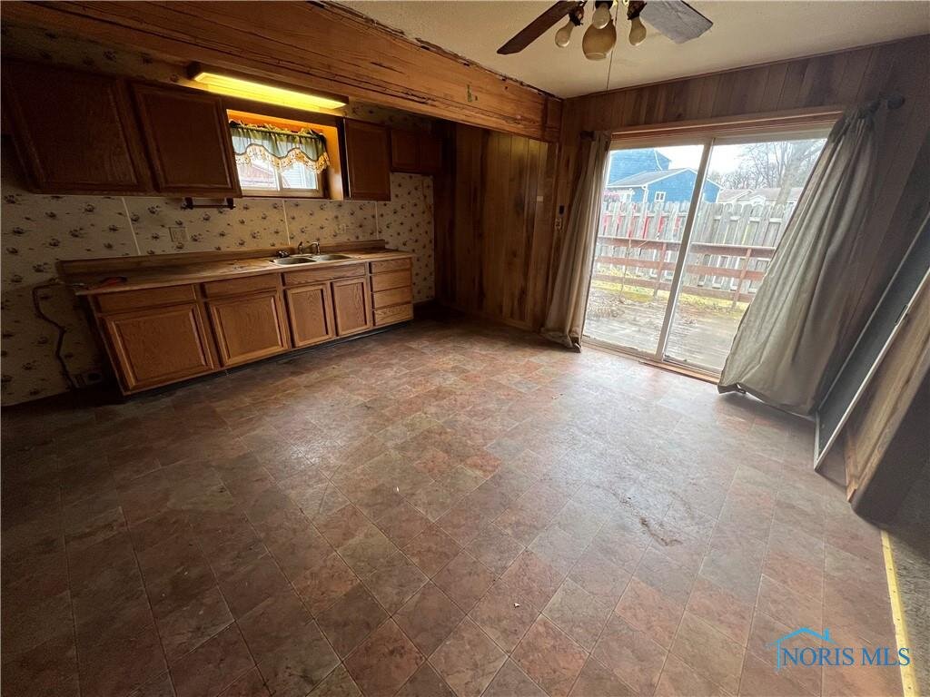 Image for ABSOLUTE AUCTION! 5859 Willacker Rd