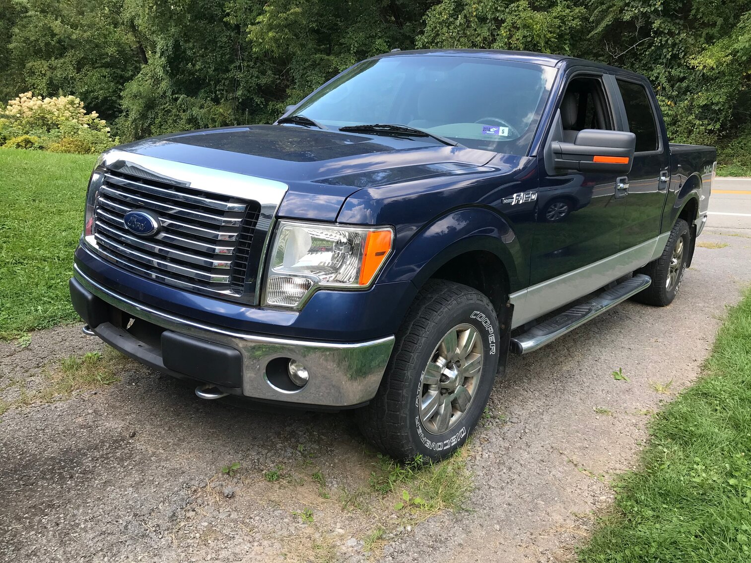 Image for Fairmont, WV – Estate of Neal Scot Huet: ’12 Ford F150 XLT, Mowers & Lawn Equipment, Maytag Washer & Dryer, Tools, Household Items, and More