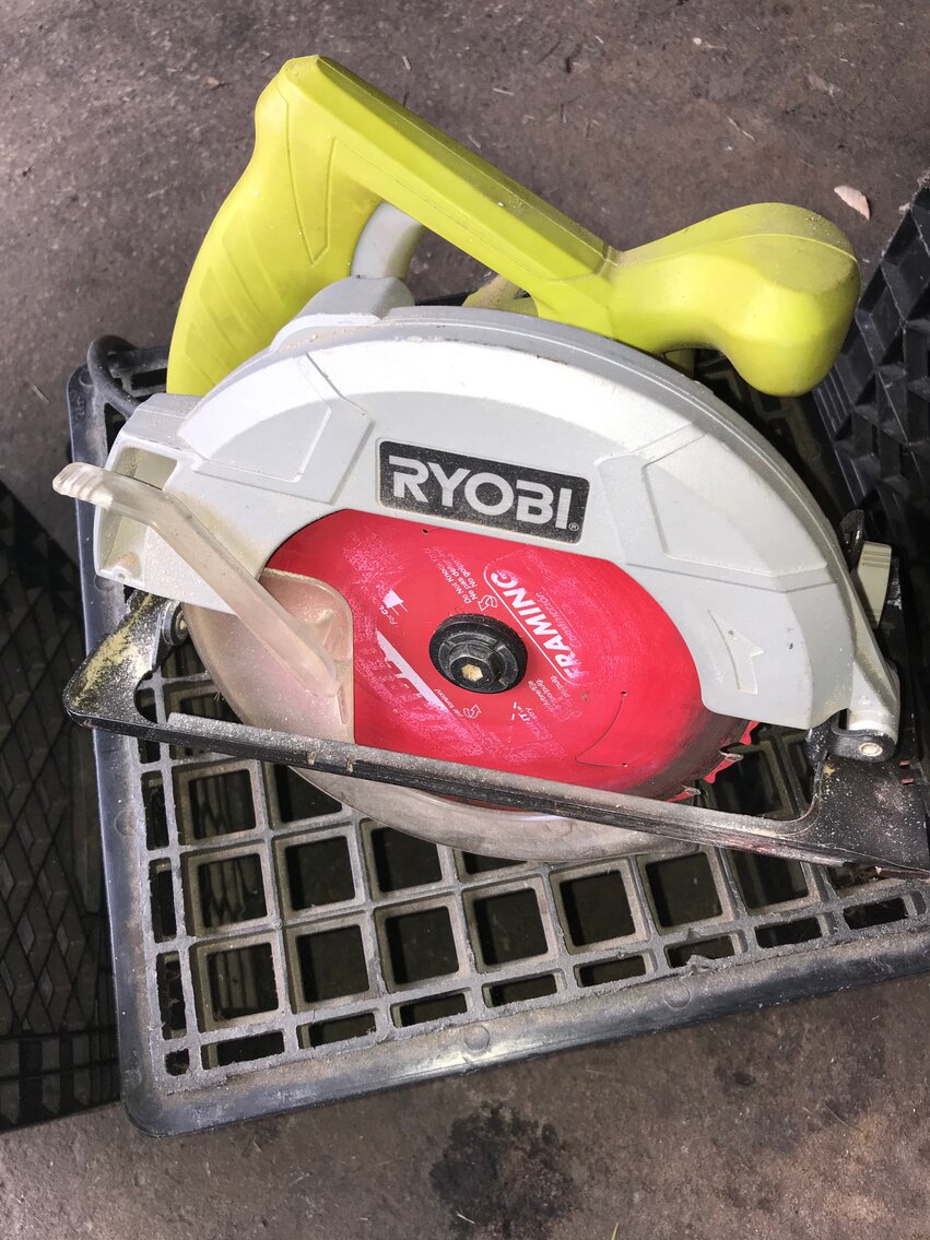 Image for Fairmont, WV – Estate of Neal Scot Huet: ’12 Ford F150 XLT, Mowers & Lawn Equipment, Maytag Washer & Dryer, Tools, Household Items, and More