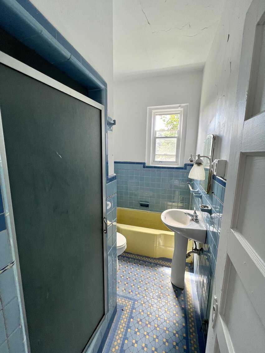 Image for SOLD $108,900 - Triplex Near the Capitol Selling to the Highest Bidder