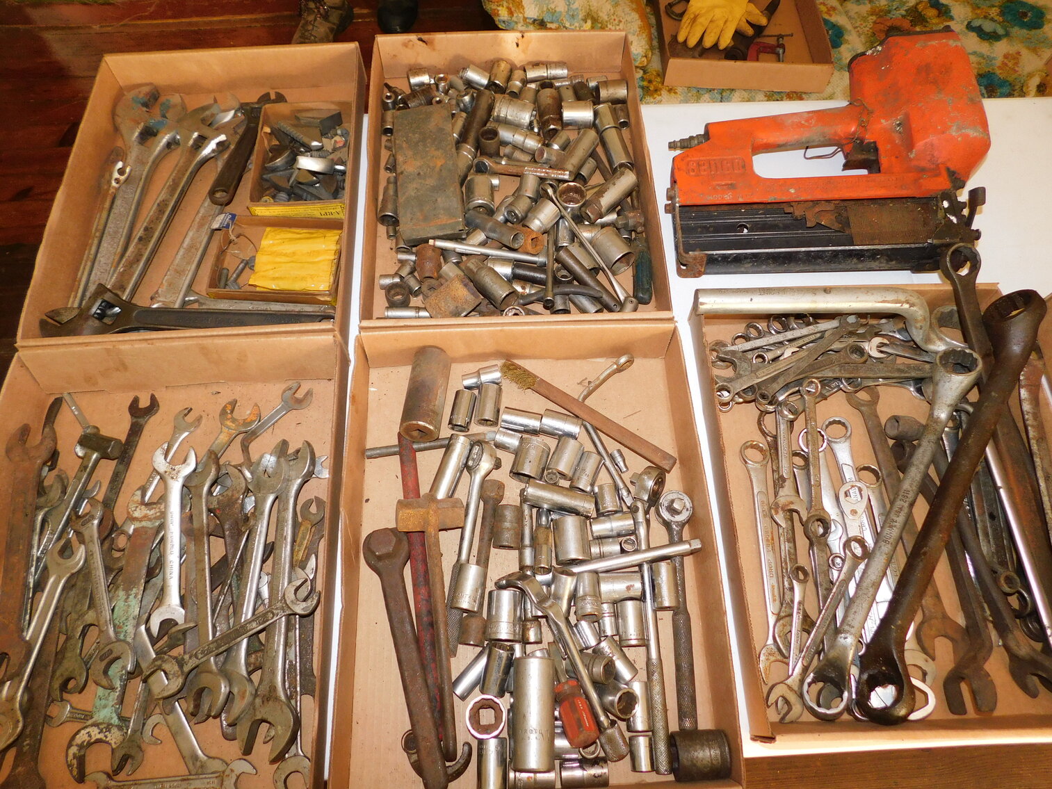 Image for Hepzibah, WV - Household Estate Auction: Ford Bronco, Yamaha Motorcycles, Tools, Household Items, and More!