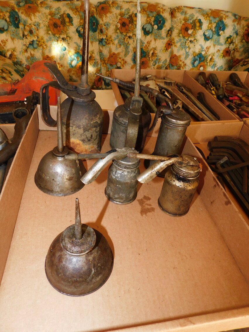 Image for Hepzibah, WV - Household Estate Auction: Ford Bronco, Yamaha Motorcycles, Tools, Household Items, and More!