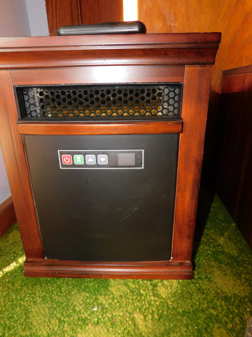 Image for Hepzibah, WV - Household Estate Auction: Ford Bronco, Yamaha Motorcycles, Tools, Household Items, and More!