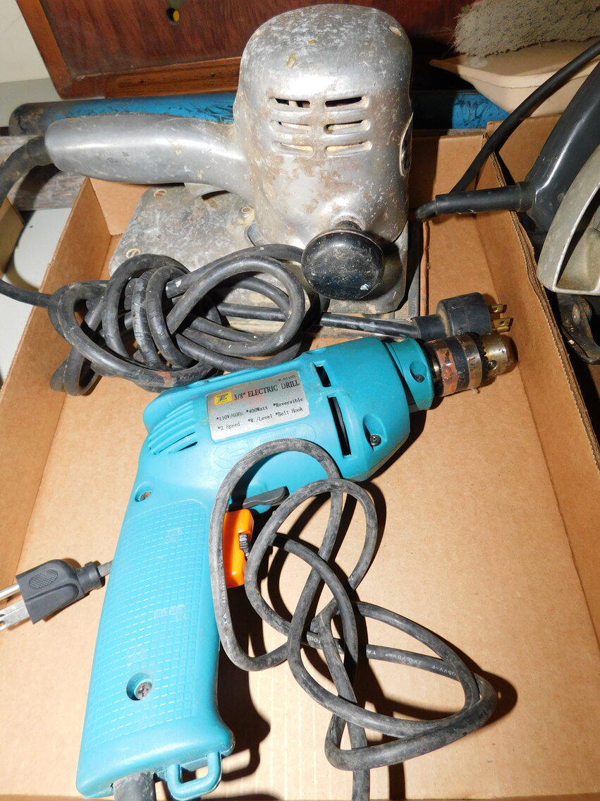 Image for Hepzibah, WV - Household Estate Auction: Ford Bronco, Yamaha Motorcycles, Tools, Household Items, and More!