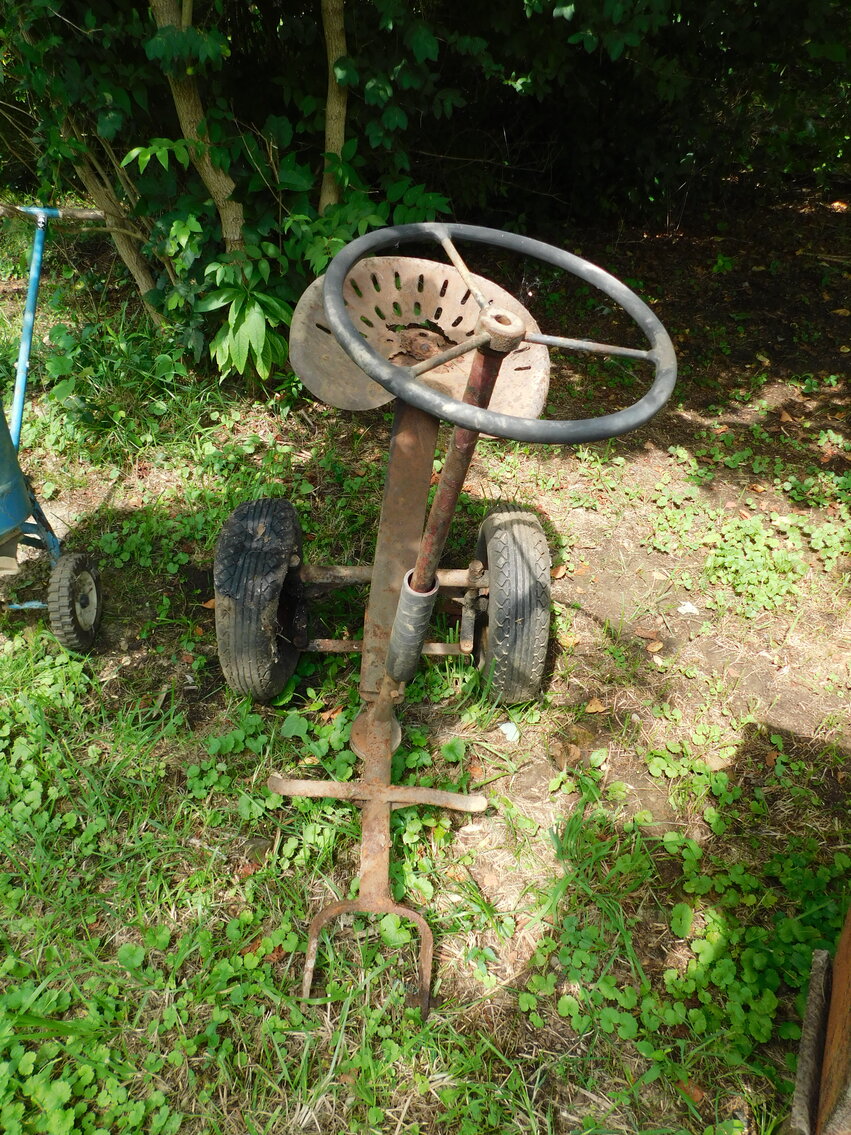 Image for Hepzibah, WV - Household Estate Auction: Ford Bronco, Yamaha Motorcycles, Tools, Household Items, and More!