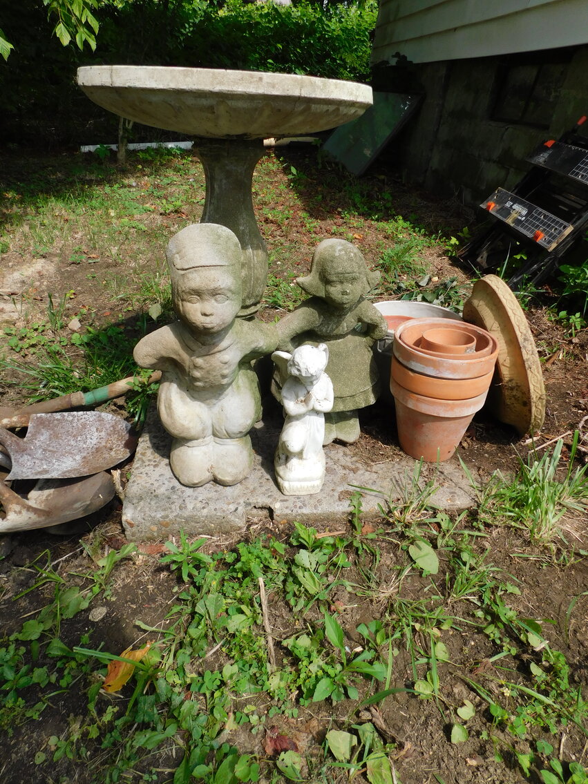 Image for Hepzibah, WV - Household Estate Auction: Ford Bronco, Yamaha Motorcycles, Tools, Household Items, and More!