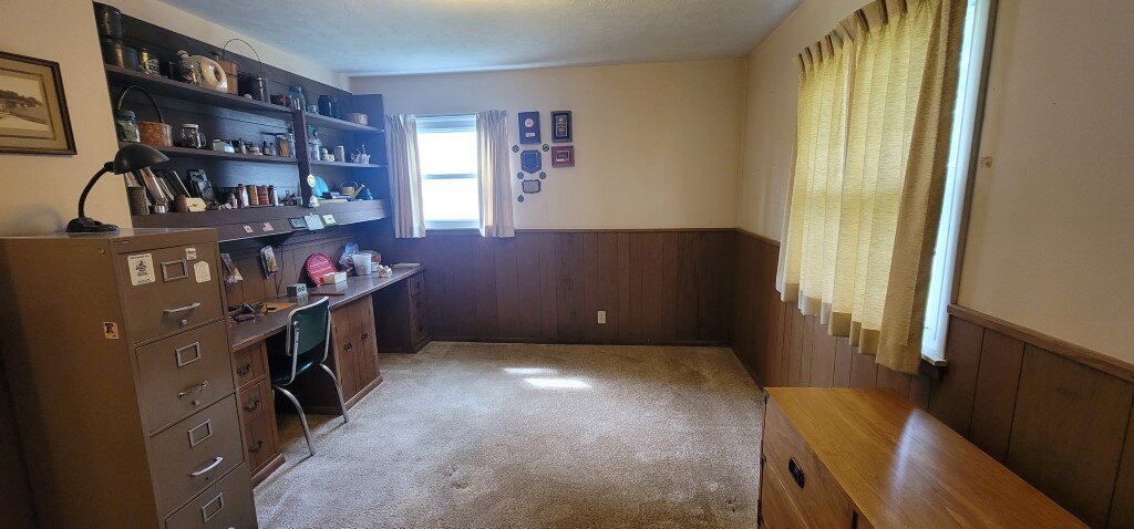Image for 3 Bed, 2 Bath Live & Online Real Estate Auction Carterville, IL