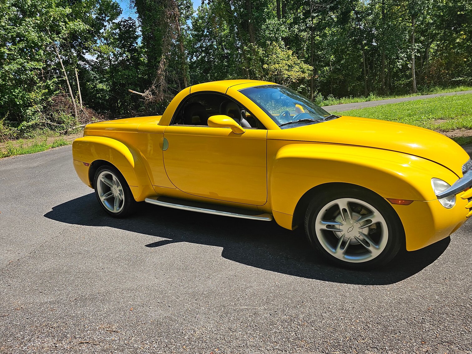 Image for St Albans, WV – 2004 Chevrolet SSR, Yellow, W/Only 3394 miles -  RARE! INCREDIBLE FIND!