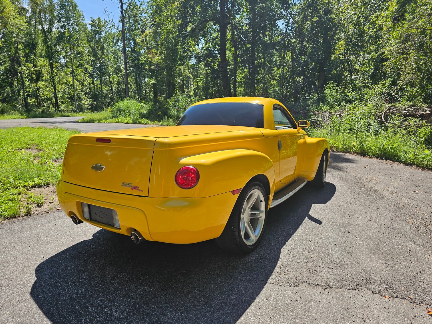 Image for St Albans, WV – 2004 Chevrolet SSR, Yellow, W/Only 3394 miles -  RARE! INCREDIBLE FIND!