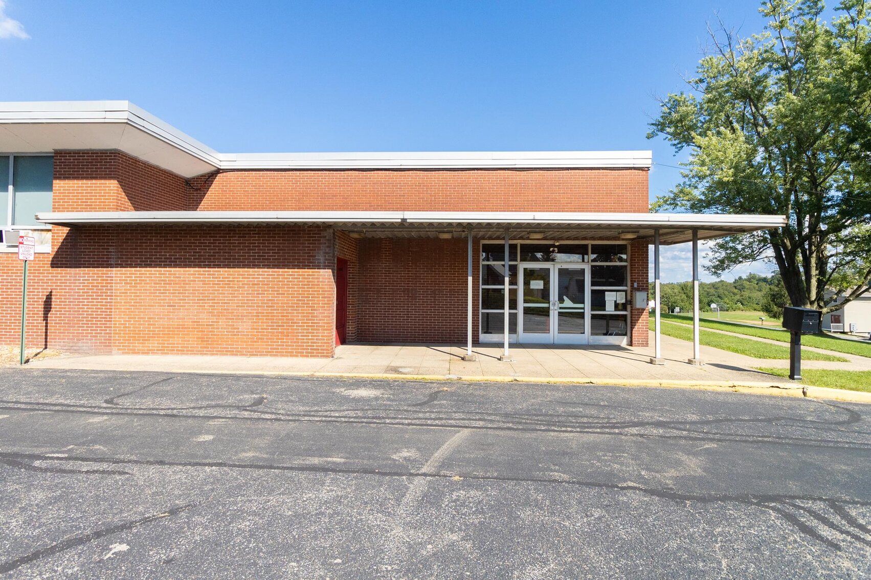 Image for SOLD $286,000 - The Former Laboratory School on 3.74 Acres