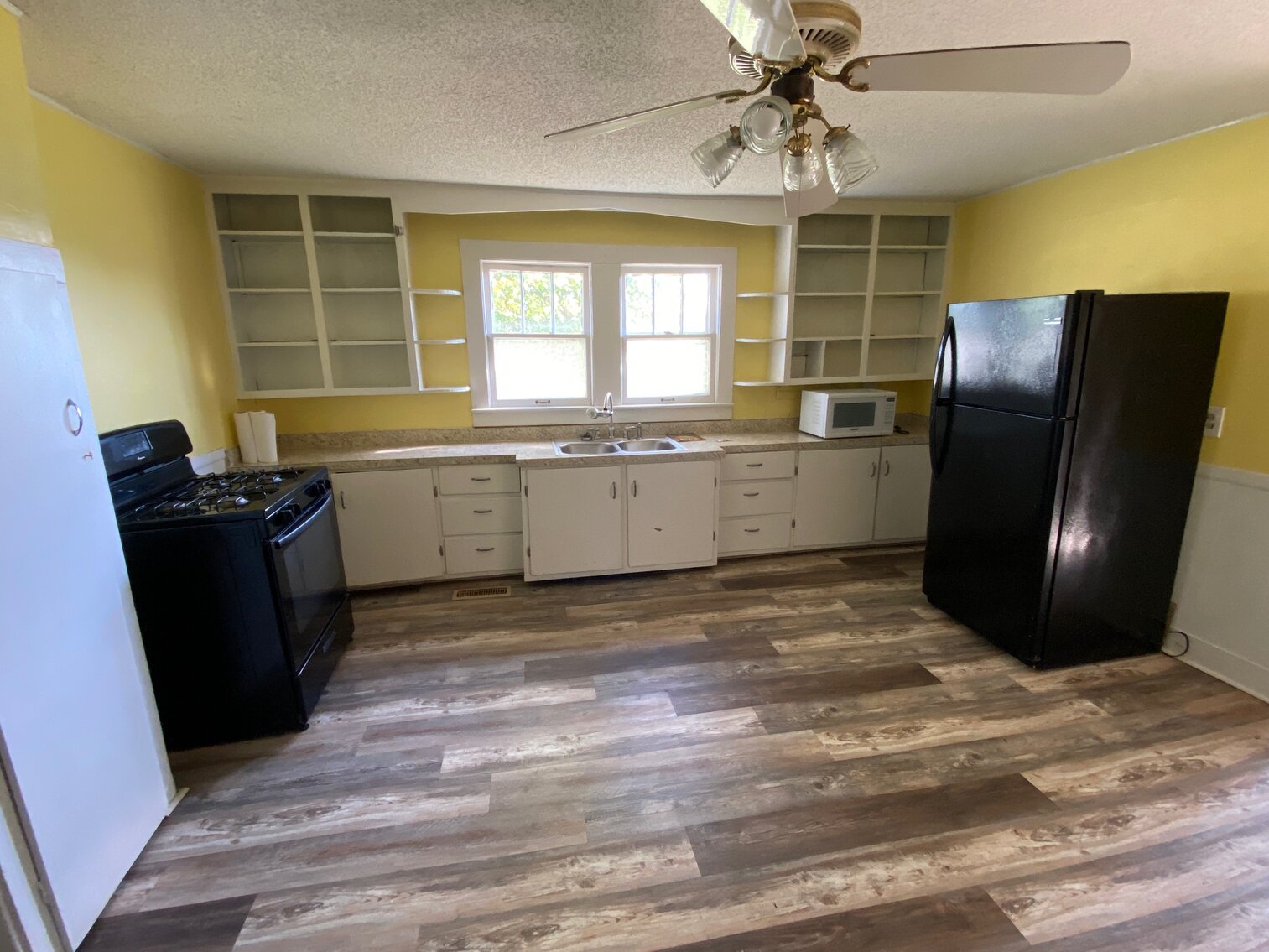 Image for ABSOLUTE ESTATE AUCTION - 2247 BENTON BRIENSBERG RD, BENTON, KY