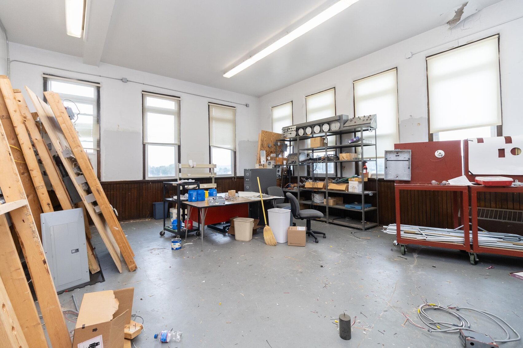 Image for SOLD $115,500 - Versatile 30,936+/- sqft. Building in Fairmont