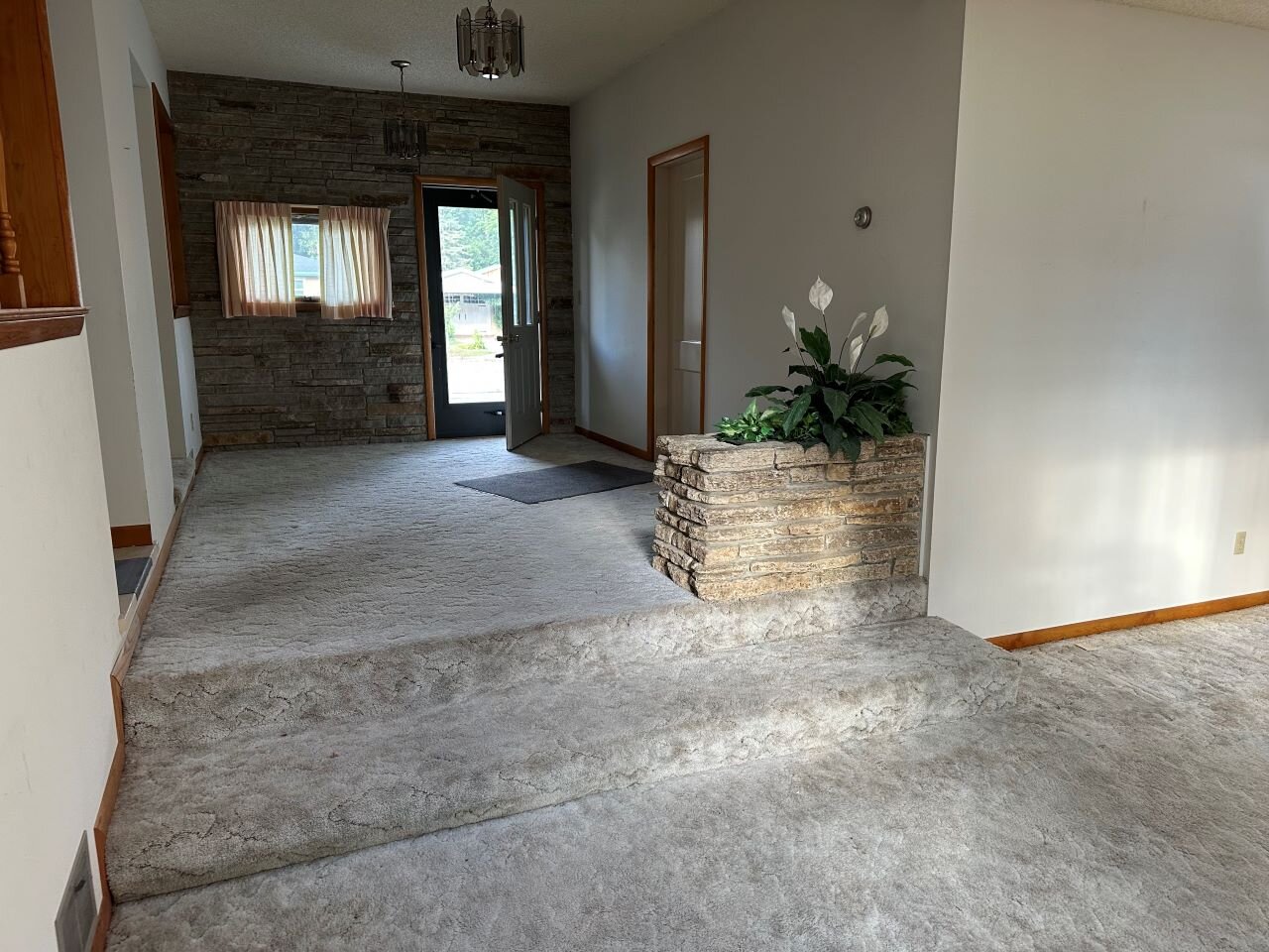 Image for West Street Real Estate-Clintonville