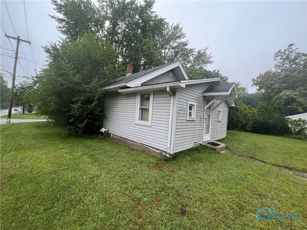 Image for MINIMUM BID AUCTION $20,000! 609 E. Garfield Ave.