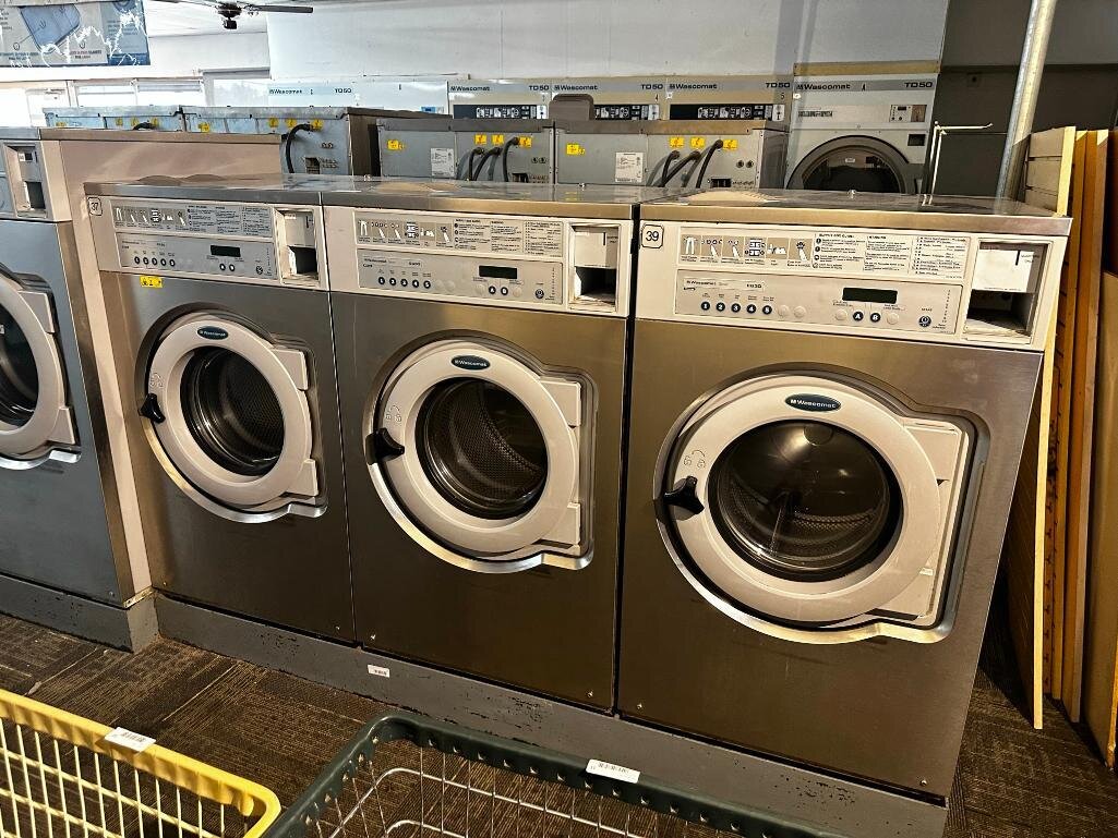 Image for Clean Laundromat Liquidation, Lee Summit, MO