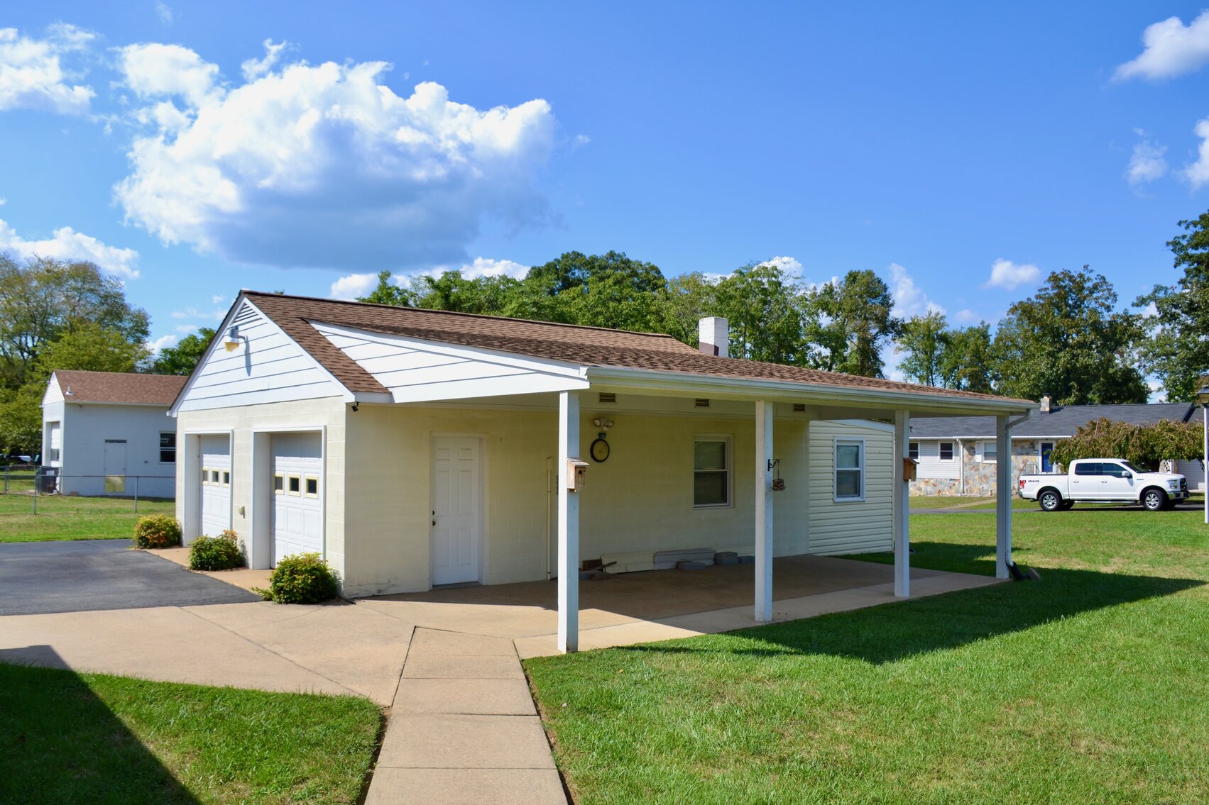 Image for 2 BR/1 BA Stone Home w/Large Detached 2 Bay Garage/Shop on .47 +/- Acres Only 1 Mile From I-95 in Stafford County, VA--SELLS to the HIGHEST BIDDER!!