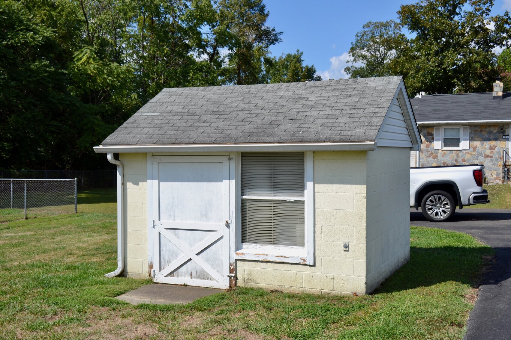 Image for 2 BR/1 BA Stone Home w/Large Detached 2 Bay Garage/Shop on .47 +/- Acres Only 1 Mile From I-95 in Stafford County, VA--SELLS to the HIGHEST BIDDER!!