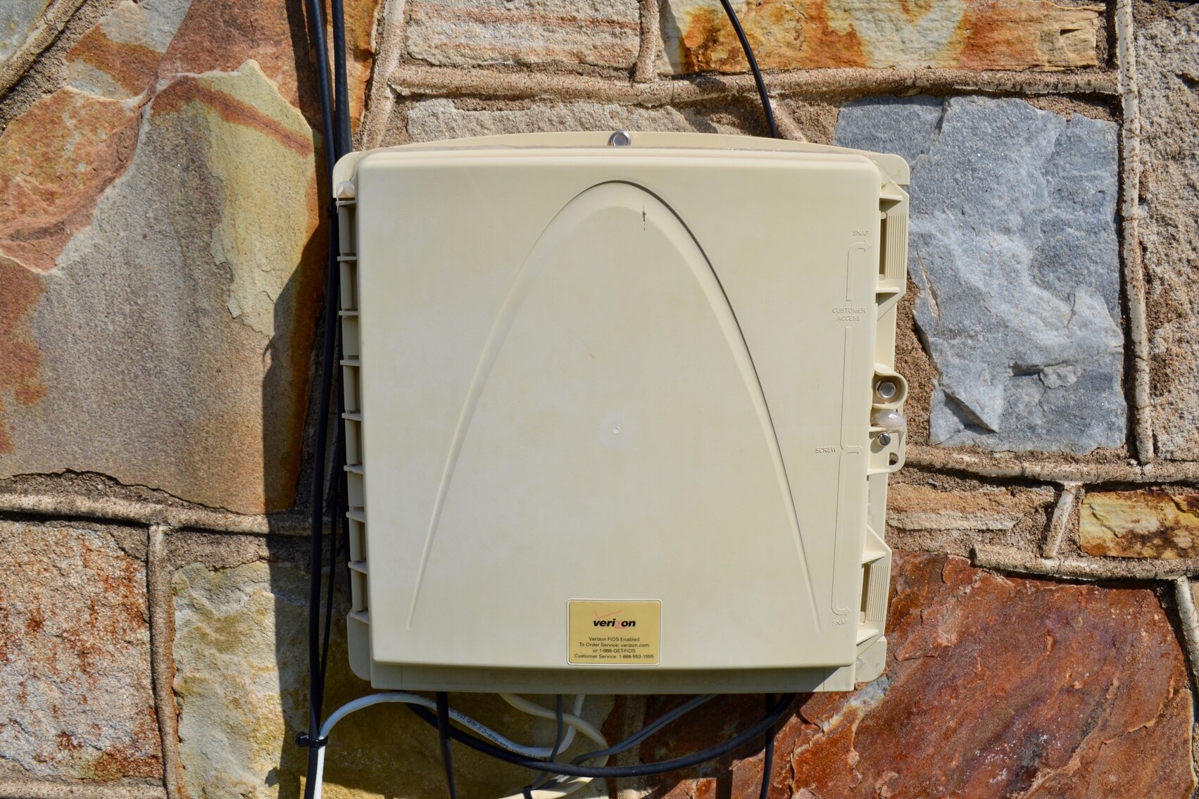 Image for 2 BR/1 BA Stone Home w/Large Detached 2 Bay Garage/Shop on .47 +/- Acres Only 1 Mile From I-95 in Stafford County, VA--SELLS to the HIGHEST BIDDER!!