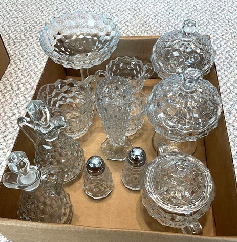 Image for (Toledo OH) Sewing Machine, Furniture, Home Decor, Glassware (N. Watercrest)