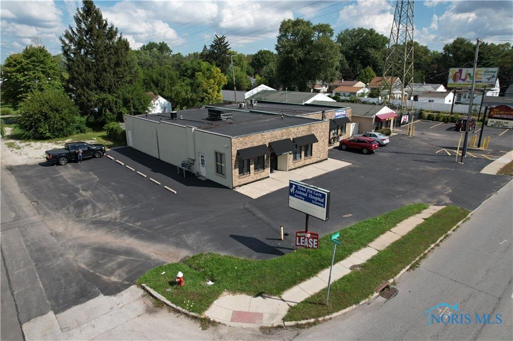 Image for MINIMUM BID AUCTION $299,000! 2814 Glendale Ave