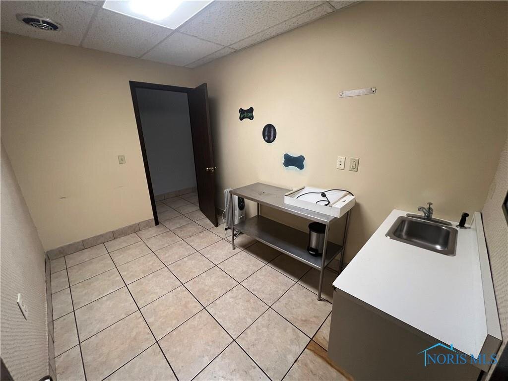 Image for MINIMUM BID AUCTION $299,000! 2814 Glendale Ave