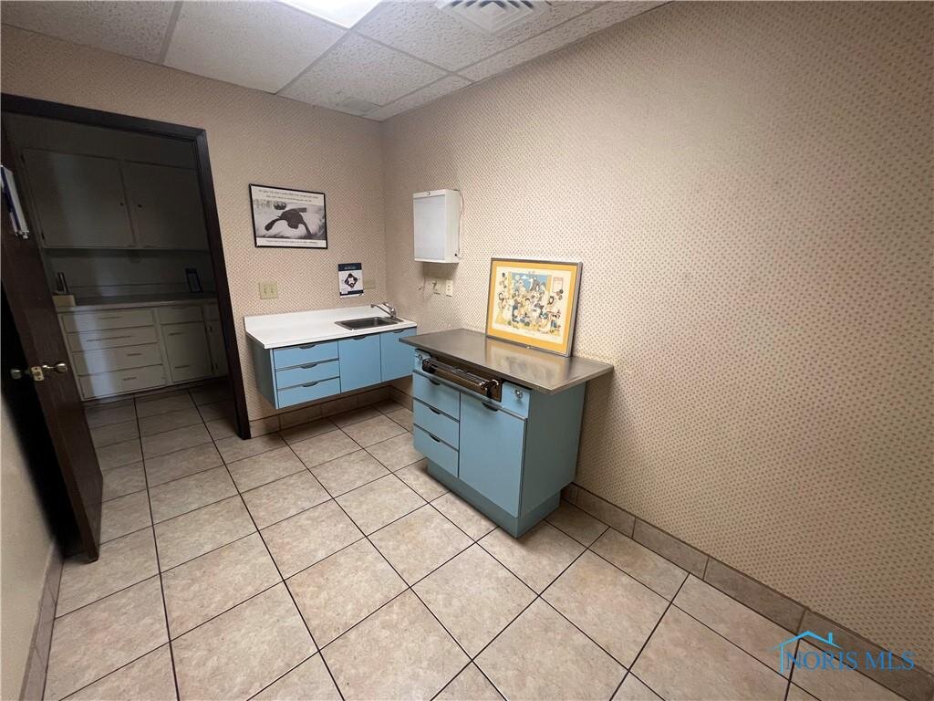 Image for MINIMUM BID AUCTION $299,000! 2814 Glendale Ave