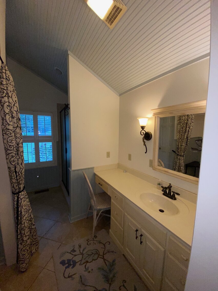 Image for Absolute Estate Auction - 230 Ridgewood Ave., Paducah, KY