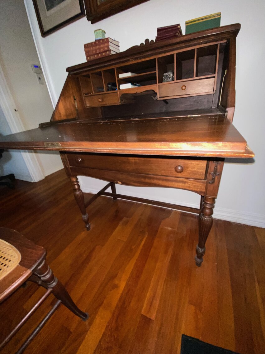 Image for Absolute Estate Auction - 230 Ridgewood Ave., Paducah, KY