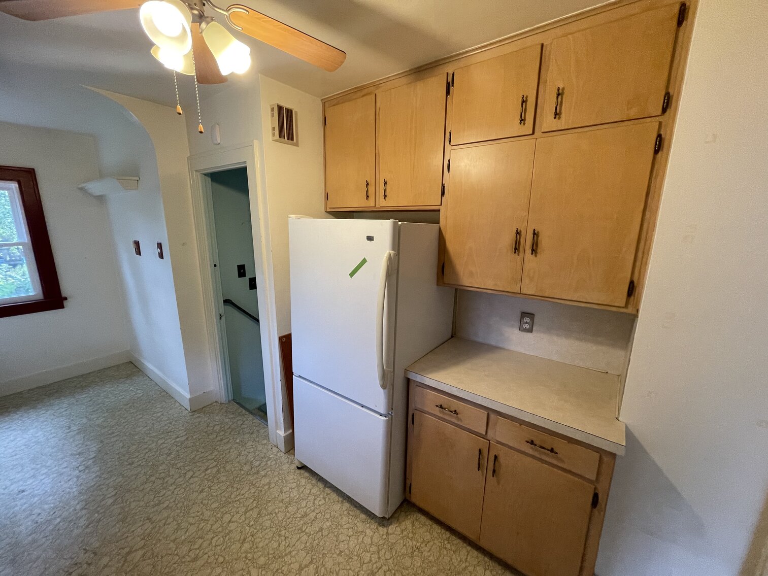 Image for MINIMUM BID AUCTION $69,000! 2025 Hogarth Rd