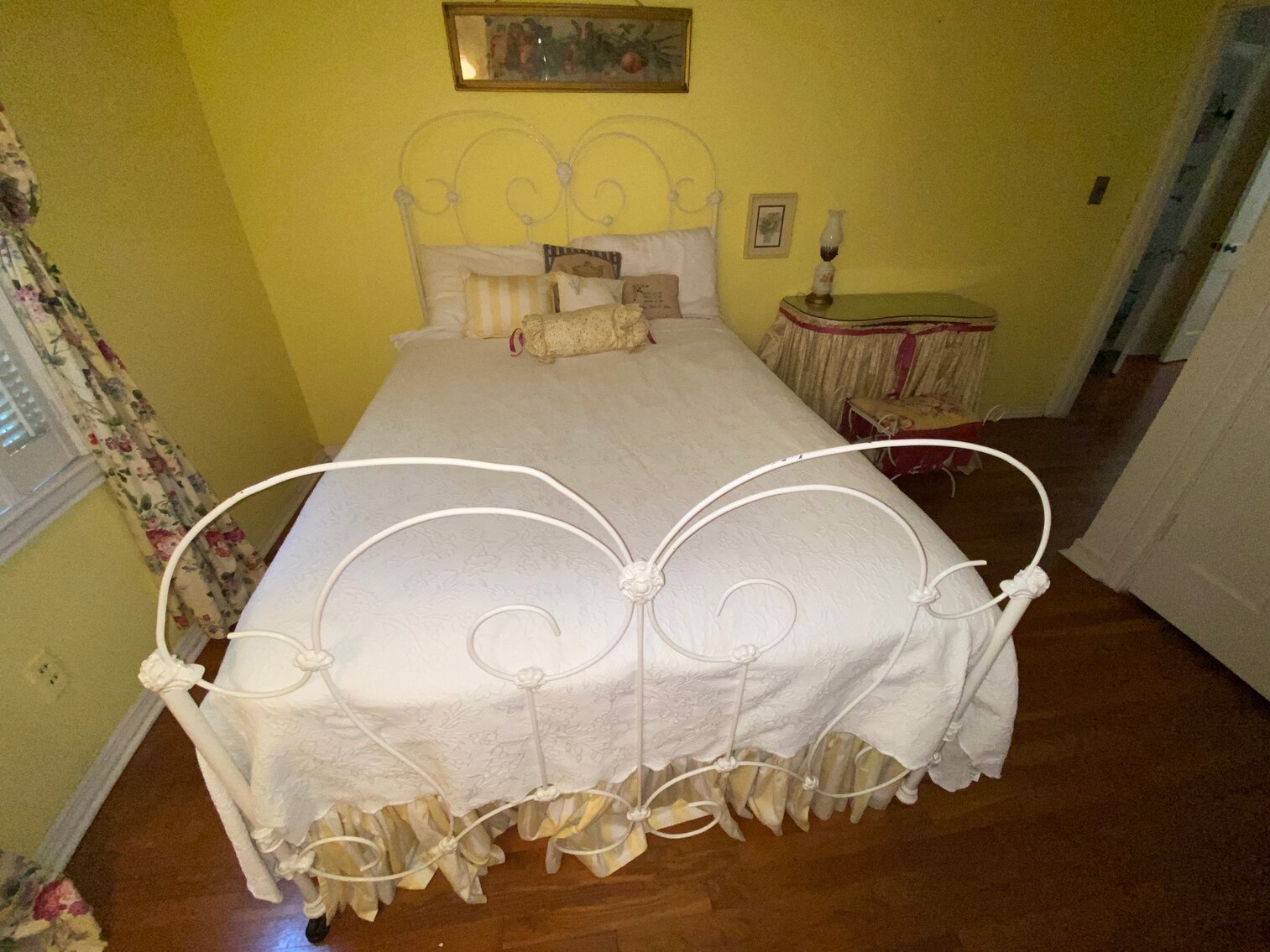 Image for Absolute Estate Auction - 230 Ridgewood Ave., Paducah, KY