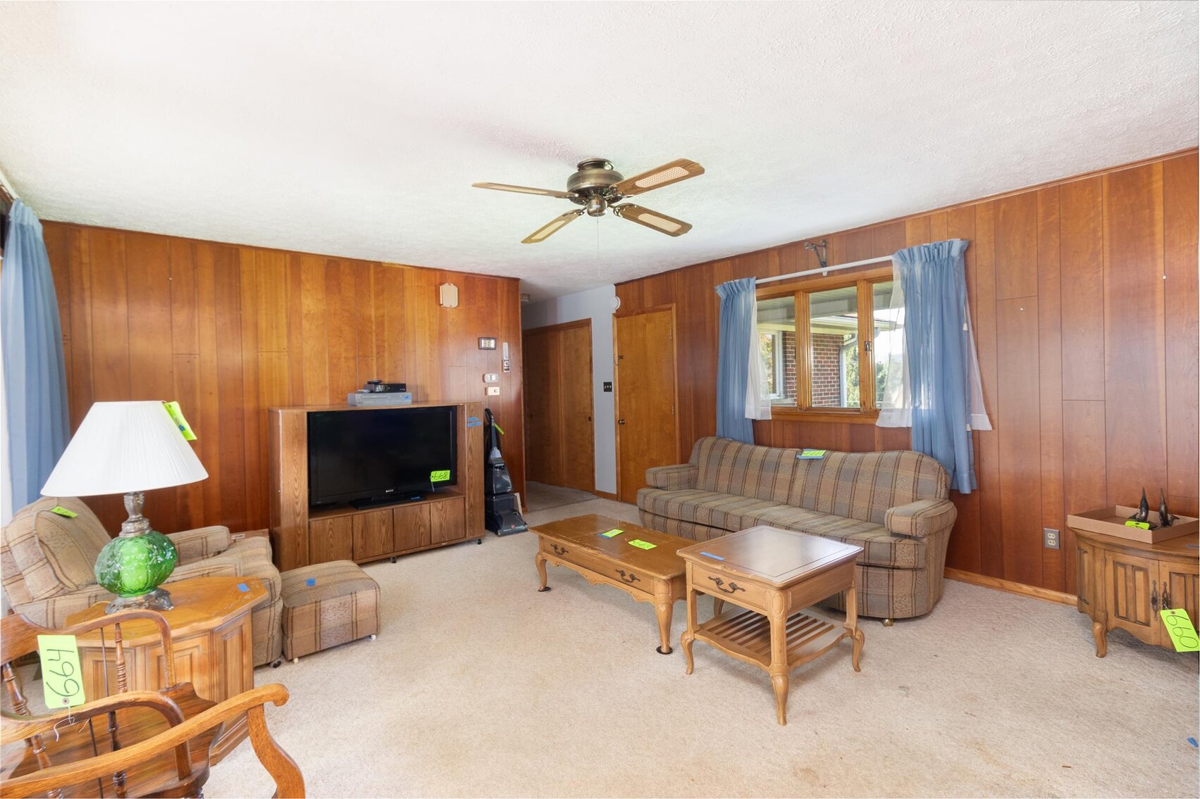 SOLD 550,000 Incredible 4 Bedroom on Over 3 Acres in Summersville