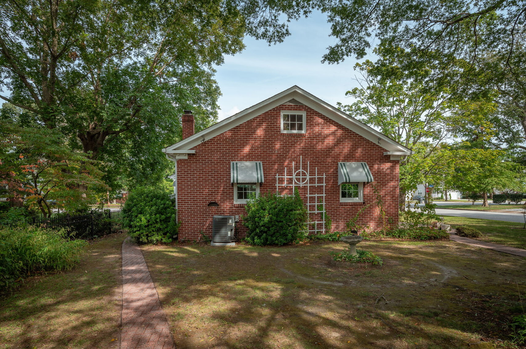 Image for 81 LaSalle Avenue