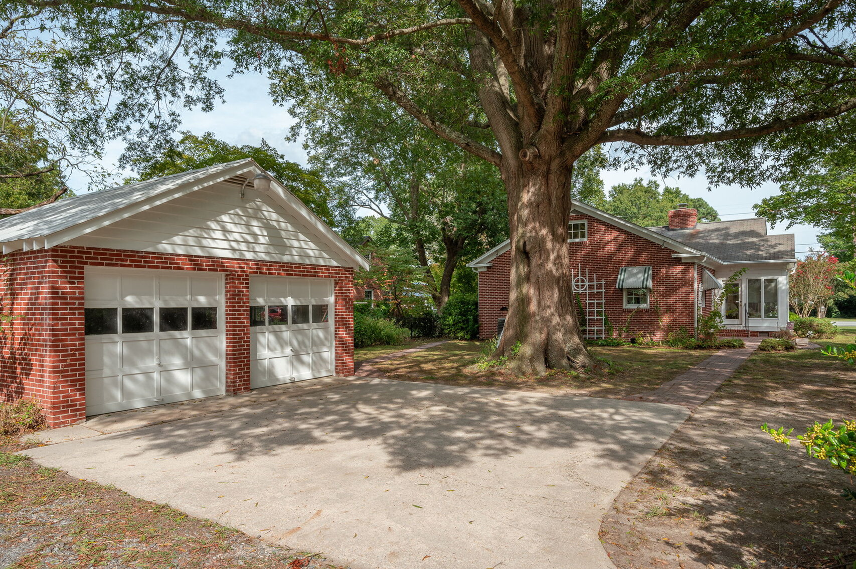 Image for 81 LaSalle Avenue