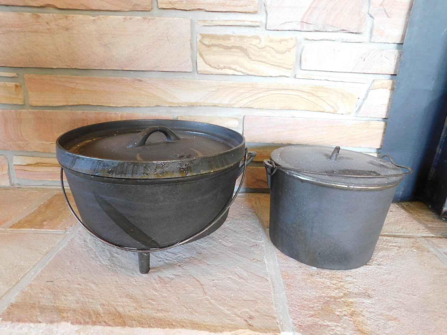 Image for Summersville, WV – Estate of Thomas & Camilla Whitlock: Gravely Lawn Tractor, Antique & Modern Furniture, Glassware, Cast Iron, and much More!