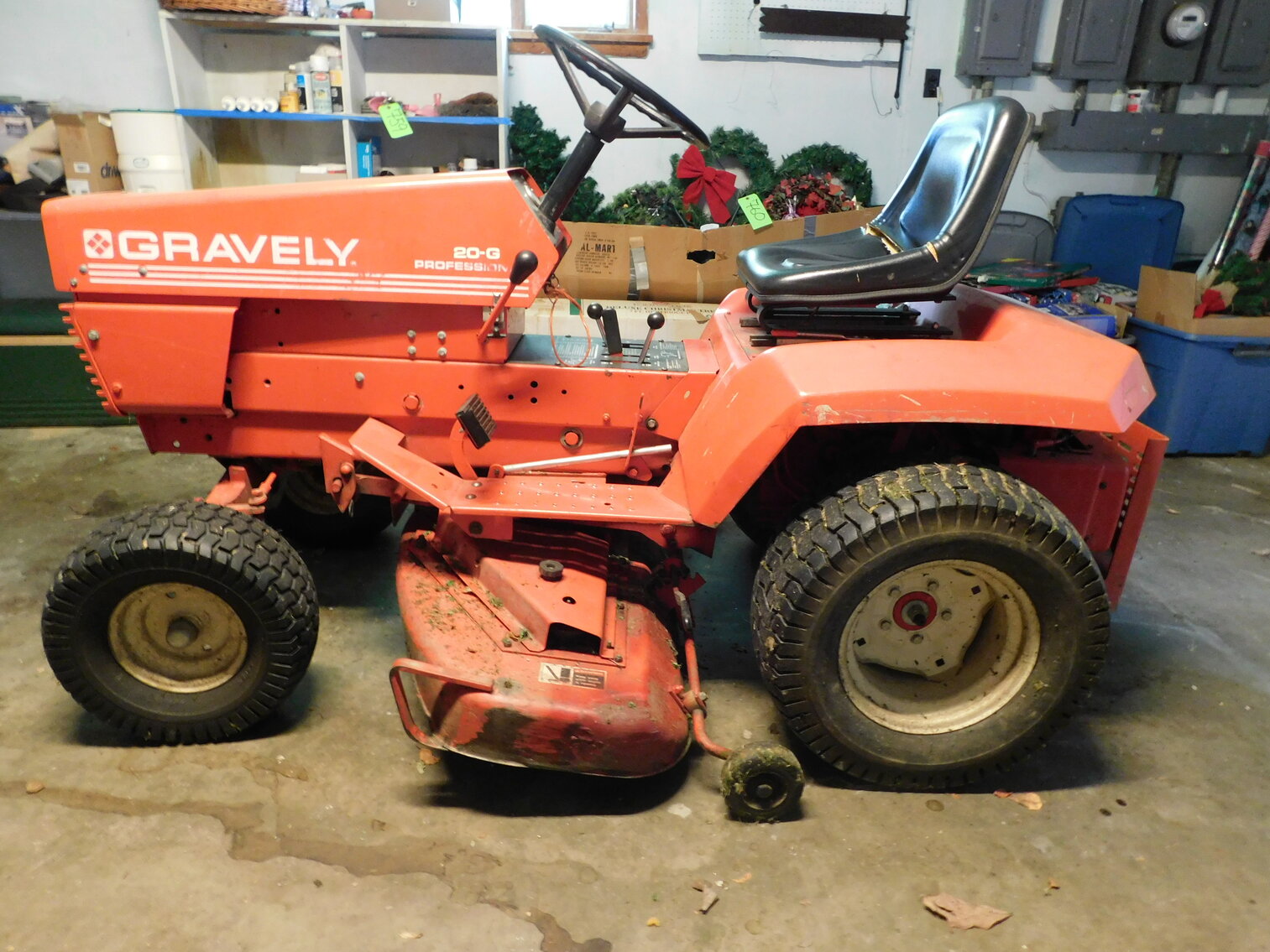 Image for Summersville, WV – Estate of Thomas & Camilla Whitlock: Gravely Lawn Tractor, Antique & Modern Furniture, Glassware, Cast Iron, and much More!