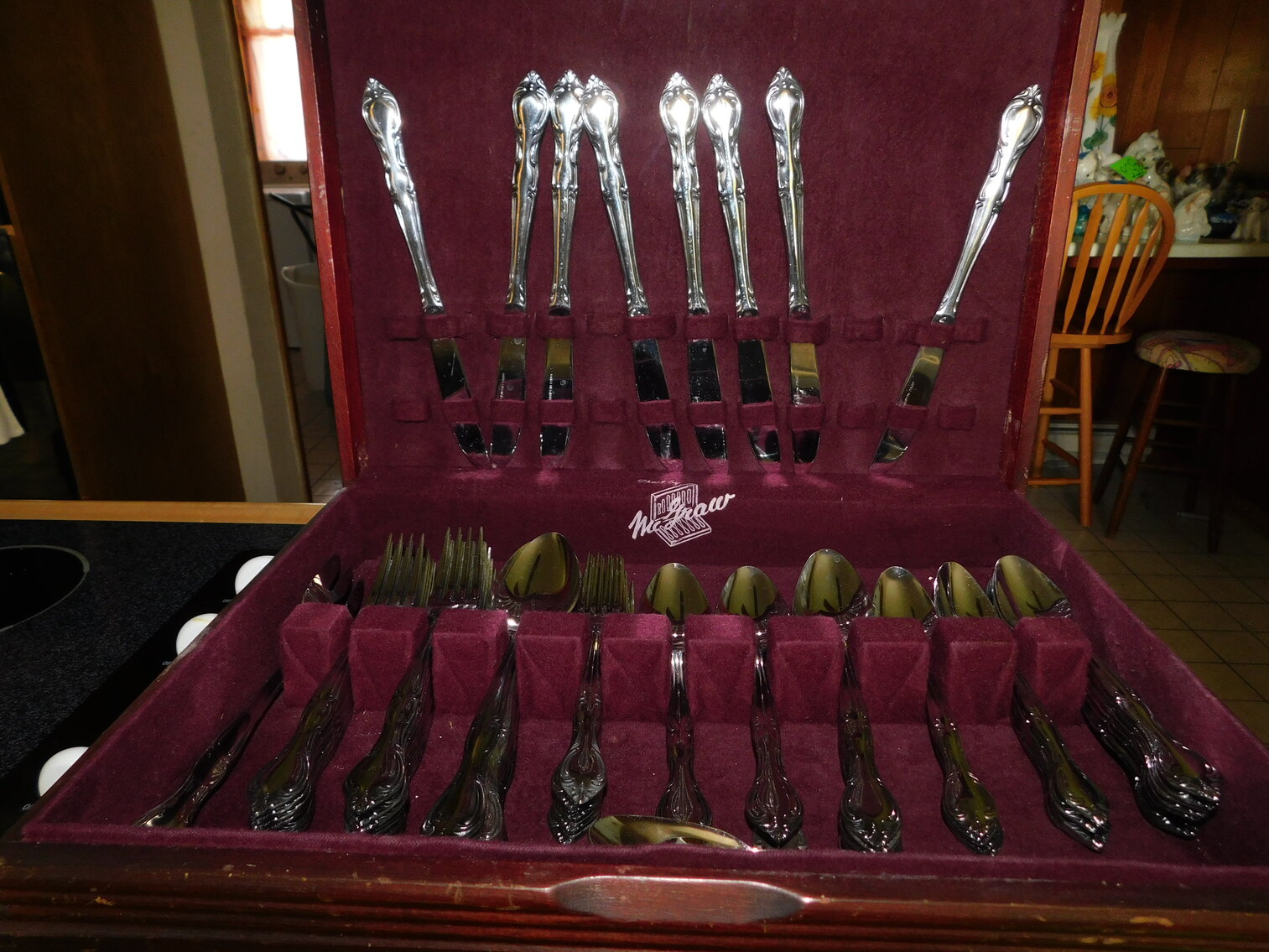 Image for Summersville, WV – Estate of Thomas & Camilla Whitlock: Gravely Lawn Tractor, Antique & Modern Furniture, Glassware, Cast Iron, and much More!