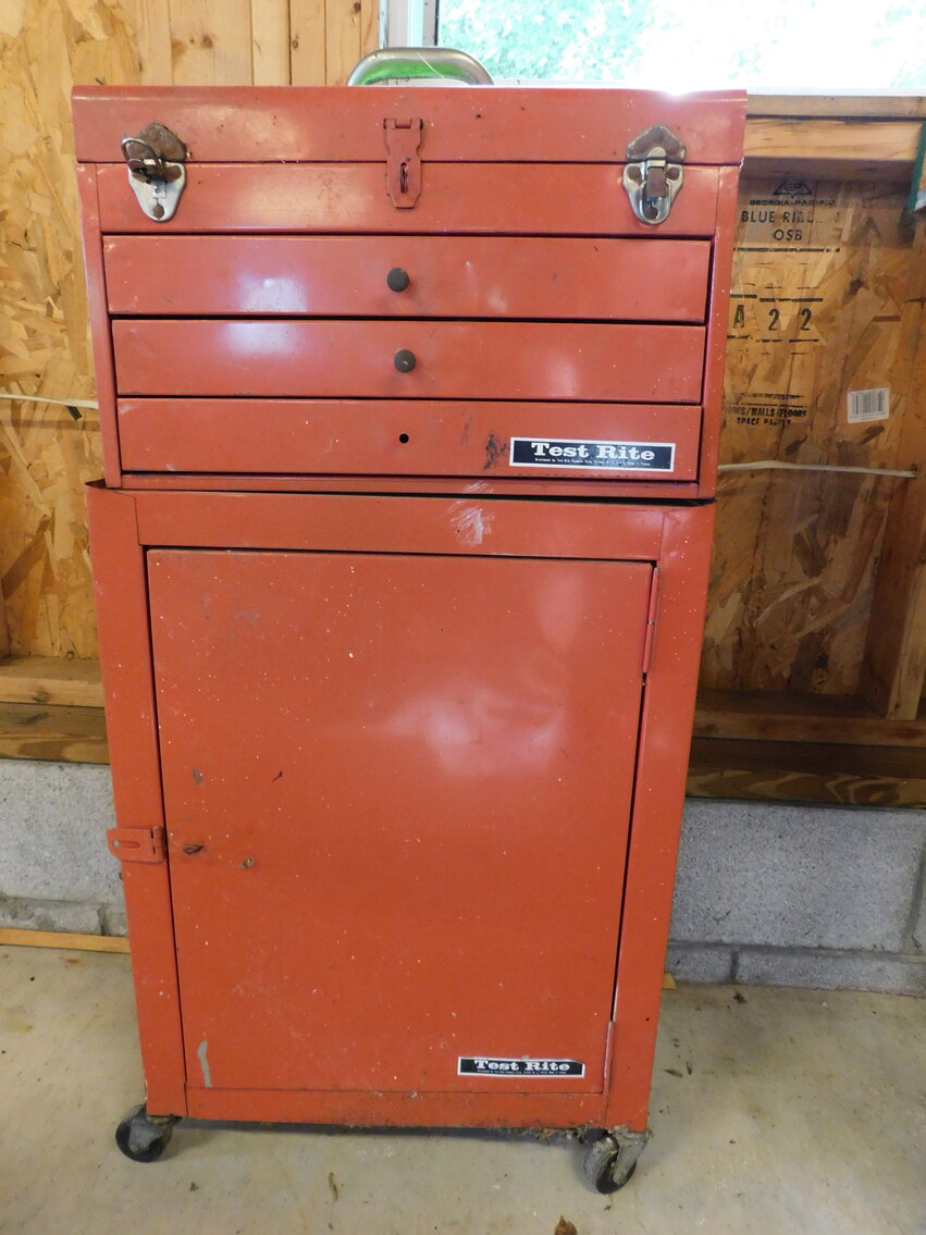 Image for Summersville, WV – Estate of Thomas & Camilla Whitlock: Gravely Lawn Tractor, Antique & Modern Furniture, Glassware, Cast Iron, and much More!