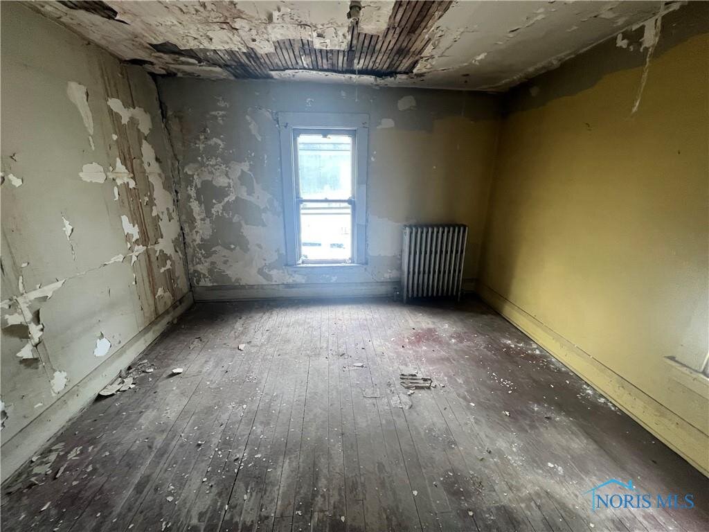 Image for MINIMUM BID AUCTION $125,000! 2212 Consaul St